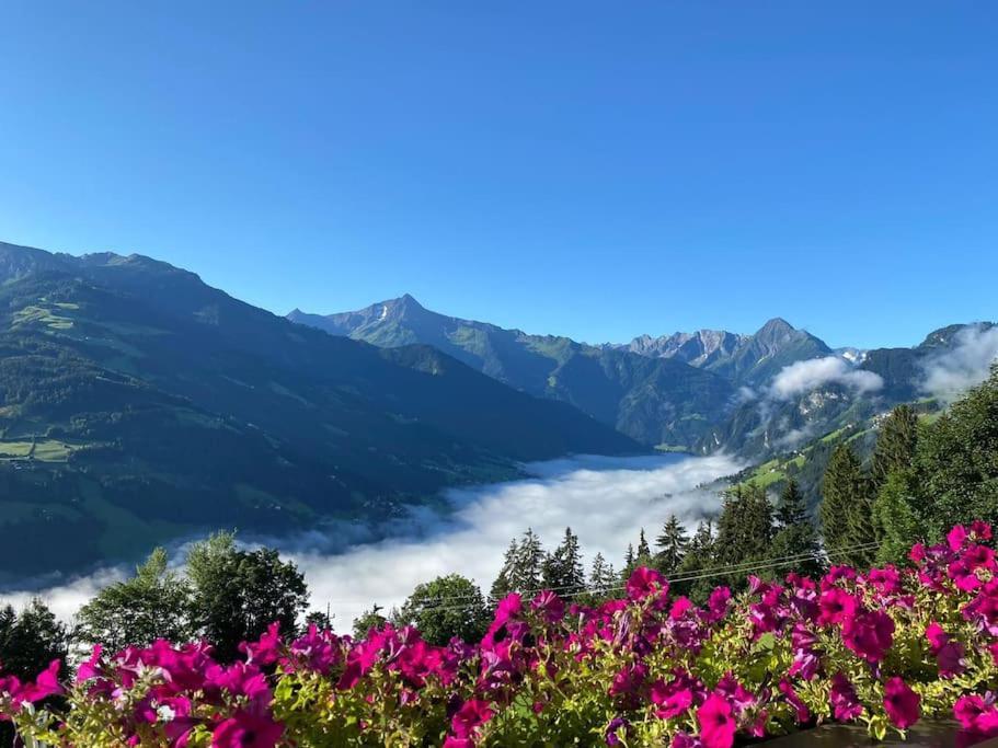 Ferienhaus Zillertal Panorama Blick Balkon Sauna Zellberg Esterno foto