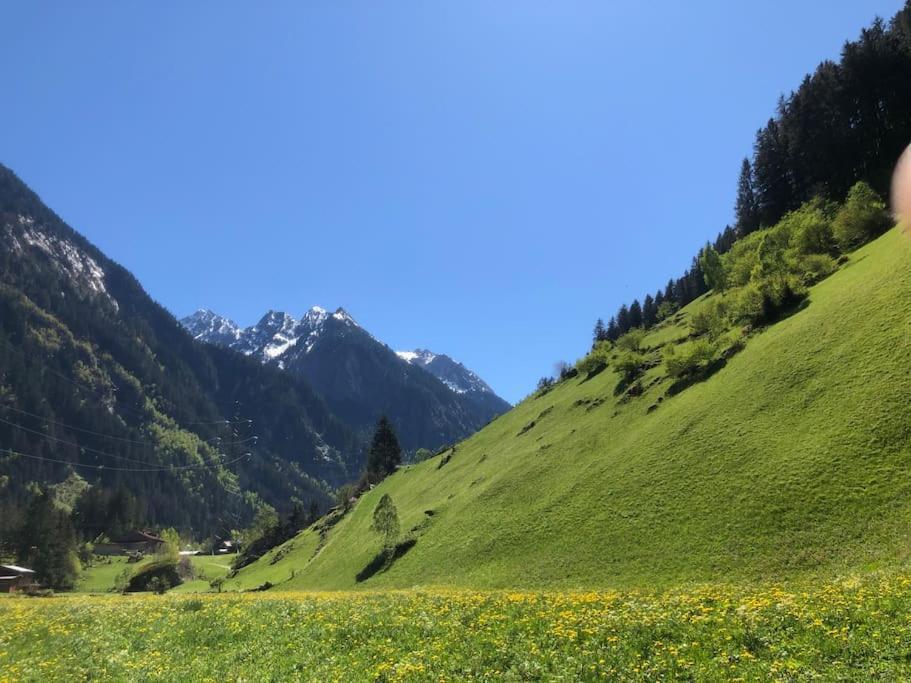 Ferienhaus Zillertal Panorama Blick Balkon Sauna Zellberg Esterno foto