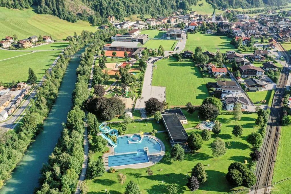 Ferienhaus Zillertal Panorama Blick Balkon Sauna Zellberg Esterno foto