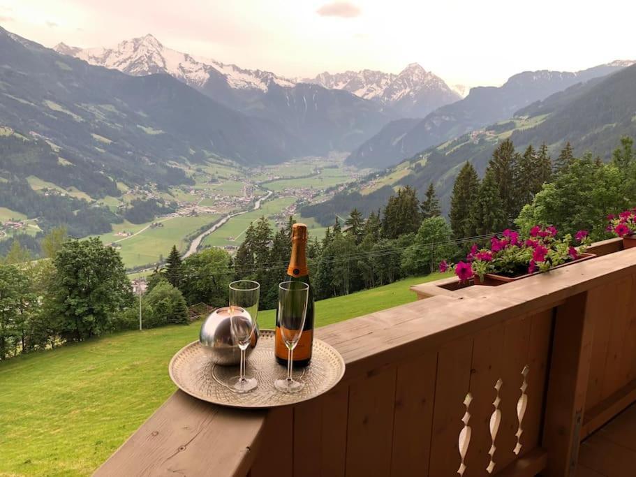 Ferienhaus Zillertal Panorama Blick Balkon Sauna Zellberg Esterno foto
