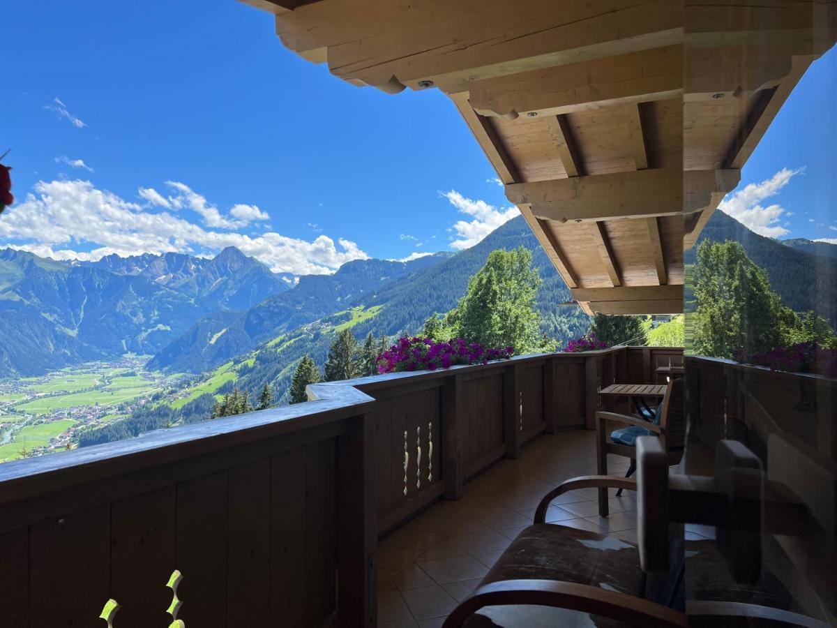 Ferienhaus Zillertal Panorama Blick Balkon Sauna Zellberg Esterno foto
